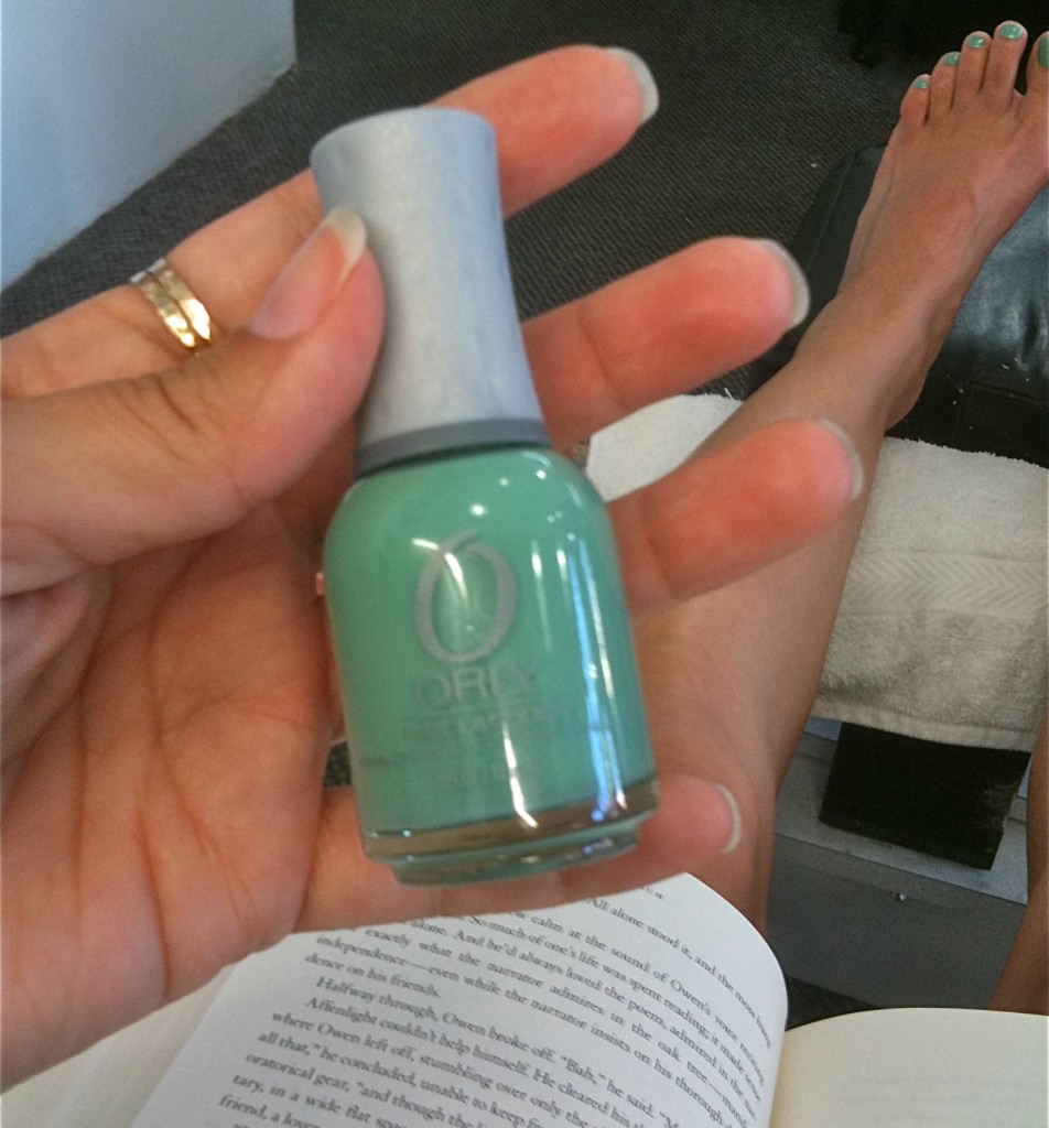 toe nail polish that goes with everything 