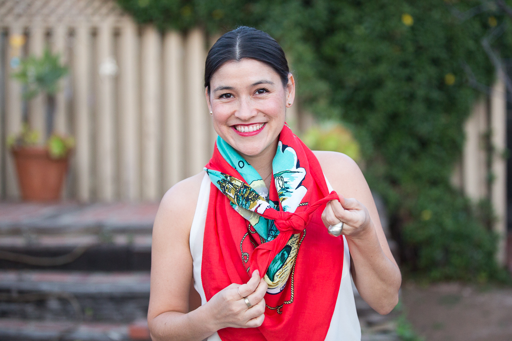 How To Tie A Large Square Scarf In Summer VSTYLE