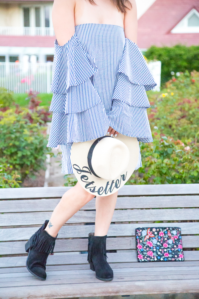 how to style a straw hat