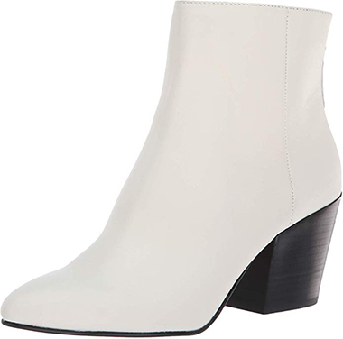 Dolce vita shop coltyn booties white