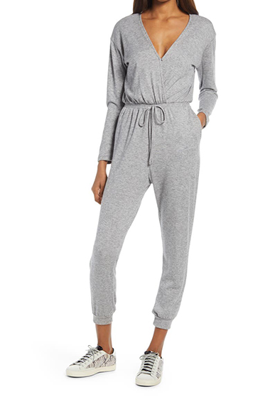 Best Jumpsuits + Joggers: Loungewear Saves Lives - V-Style