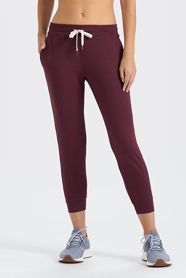 These Ultra-Stylish Leggings Are Crazy-Discounted At Bloomingdale's Right  Now