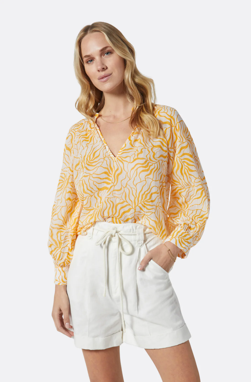 Can I Wear Yellow Can Blondes Wear Yellow V Style
