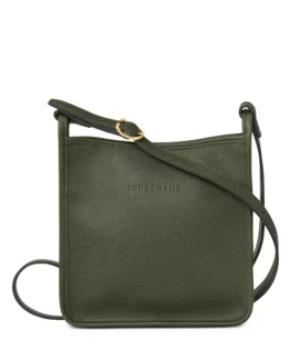 most versatile purse color