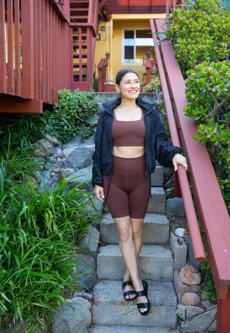 biker shorts outfit