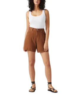 most flattering shorts