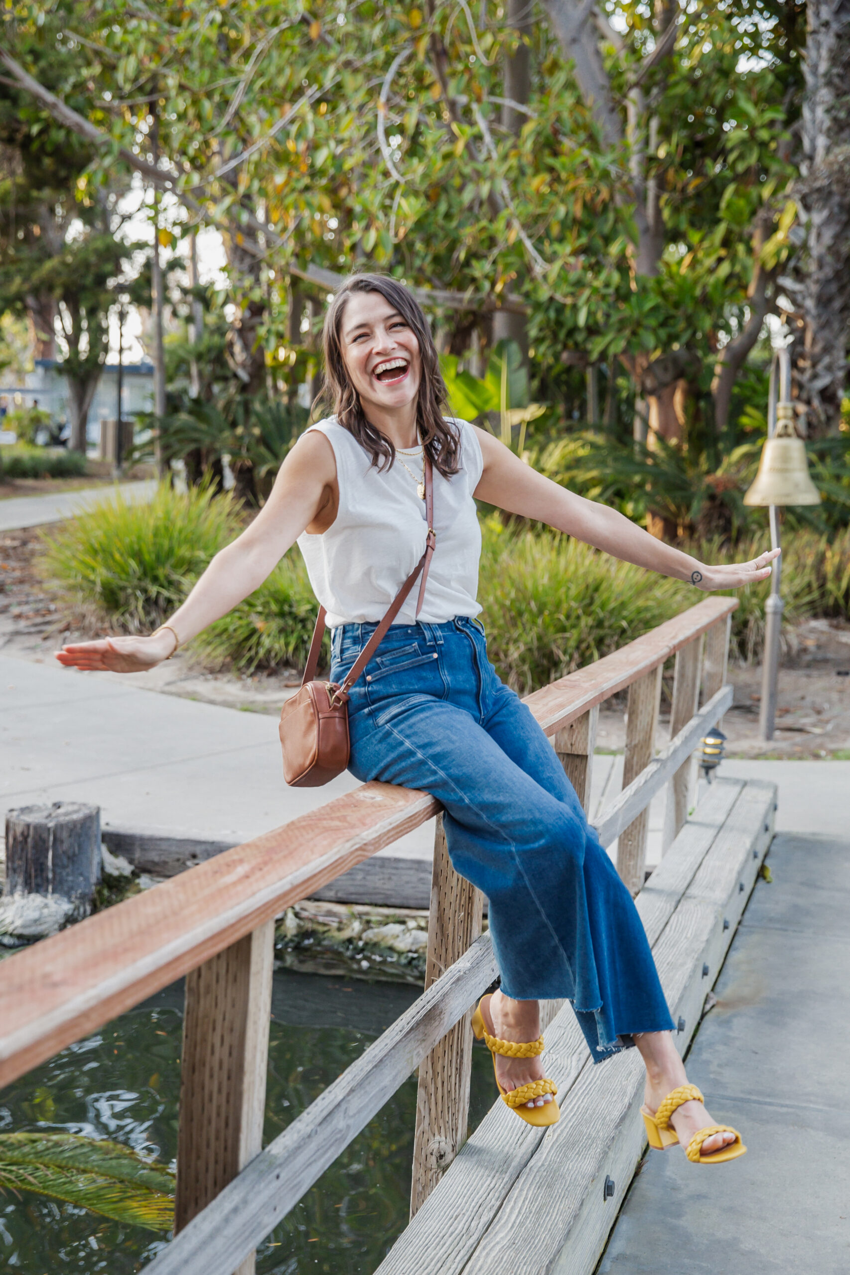 what to wear with yellow shoes