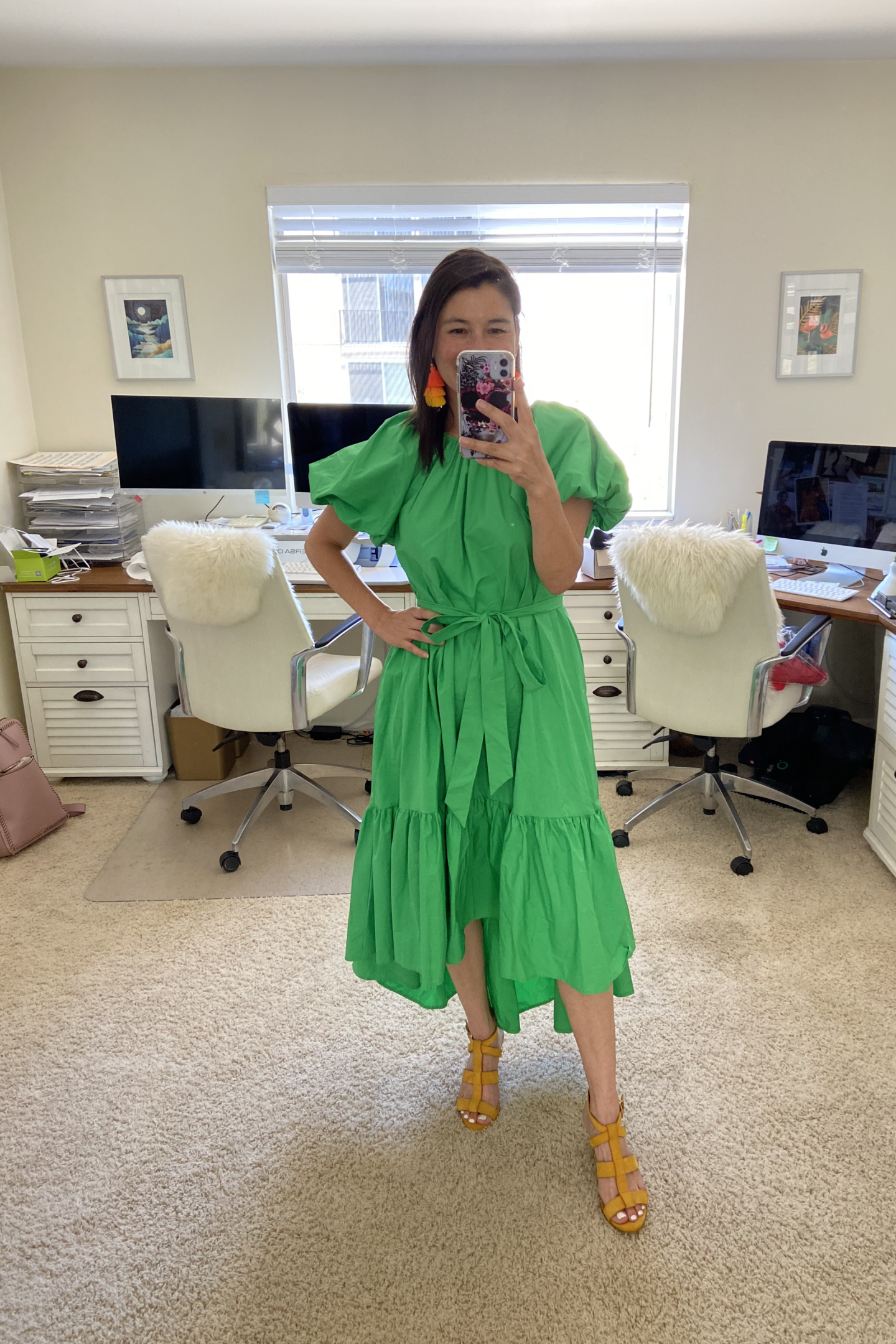 yellow shoe outfit