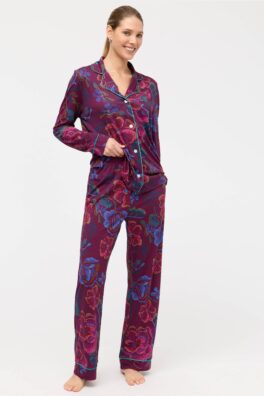 fashionable pajamas