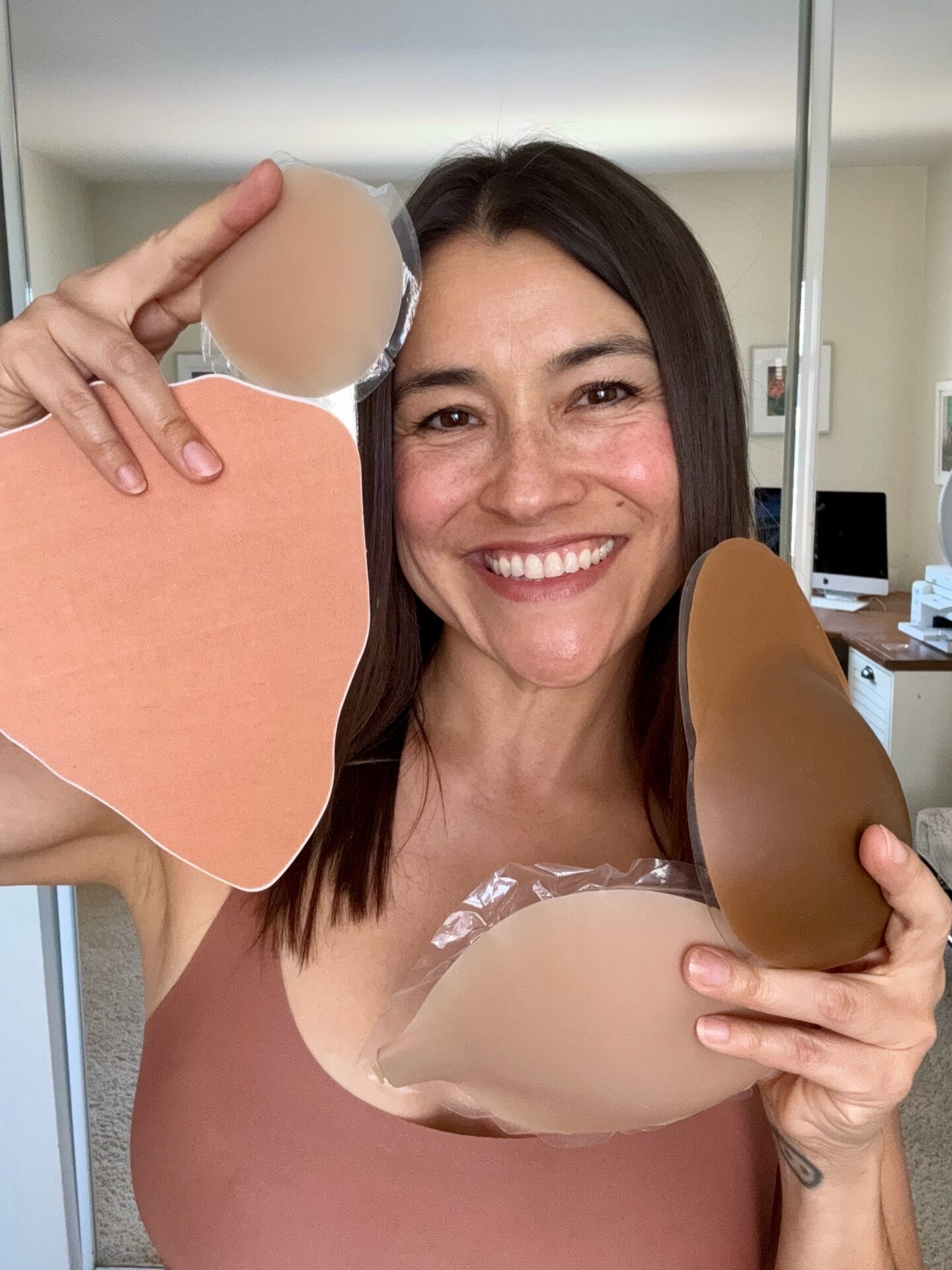 Nood Review: When + How To Wear Sticky Bras & Nipple Covers - VSTYLE